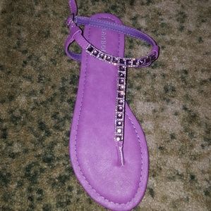 Bamboo bejeweled thong Sandal 7.5